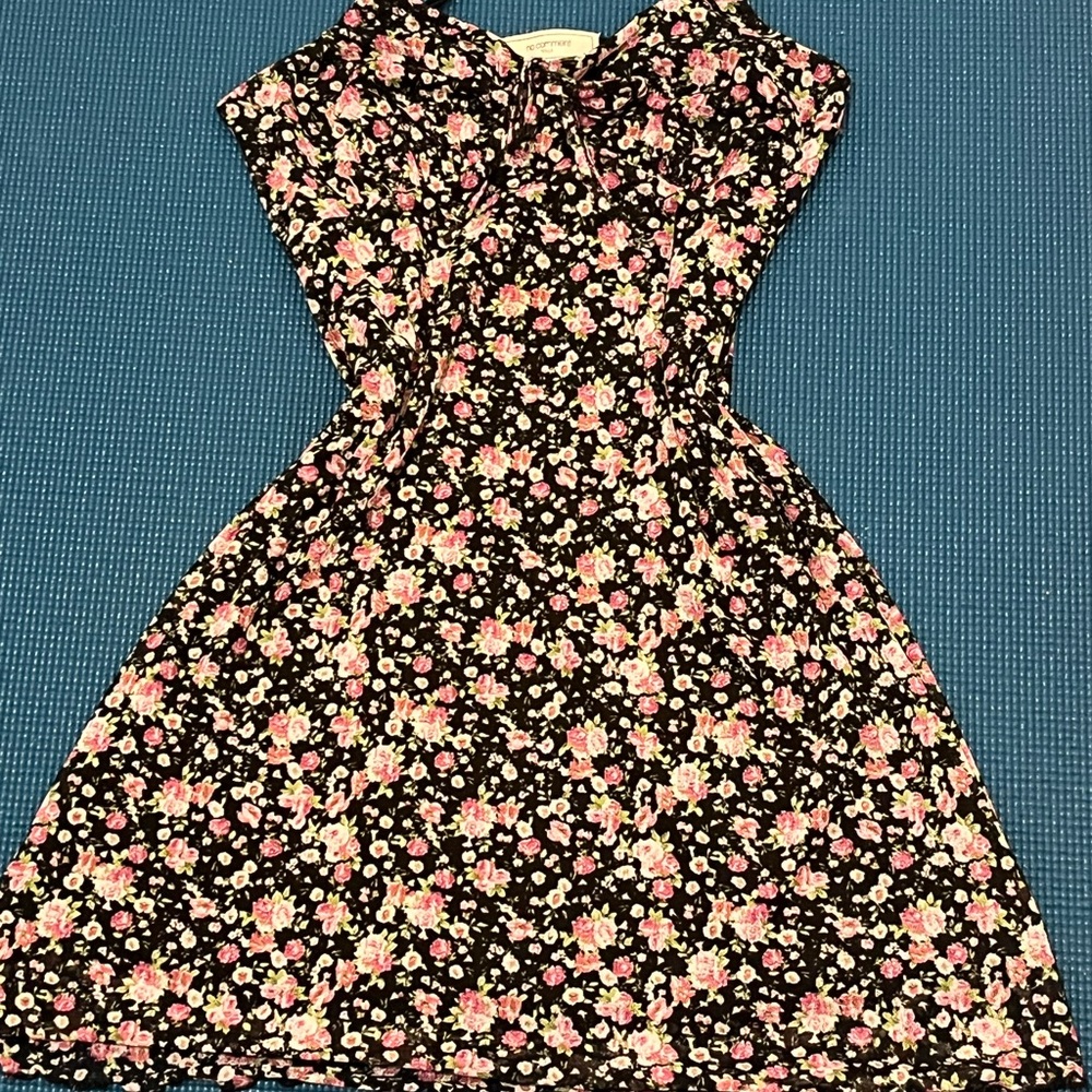 Floral Sleeveless Dress